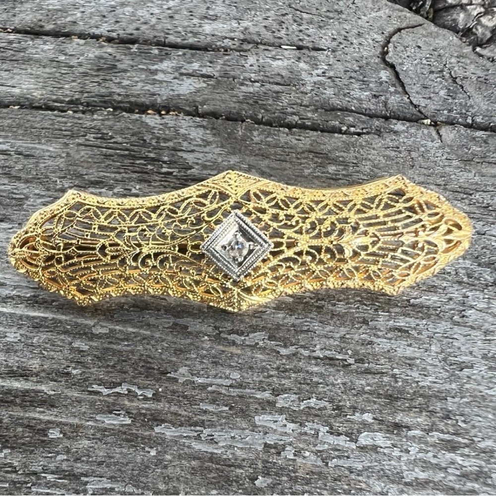 Vintage victorian 14k filagree bar pin